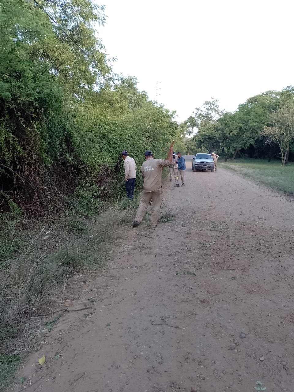 Limpieza y mantenimiento en áreas verdes de La Curtiembre y Parque La Aventura