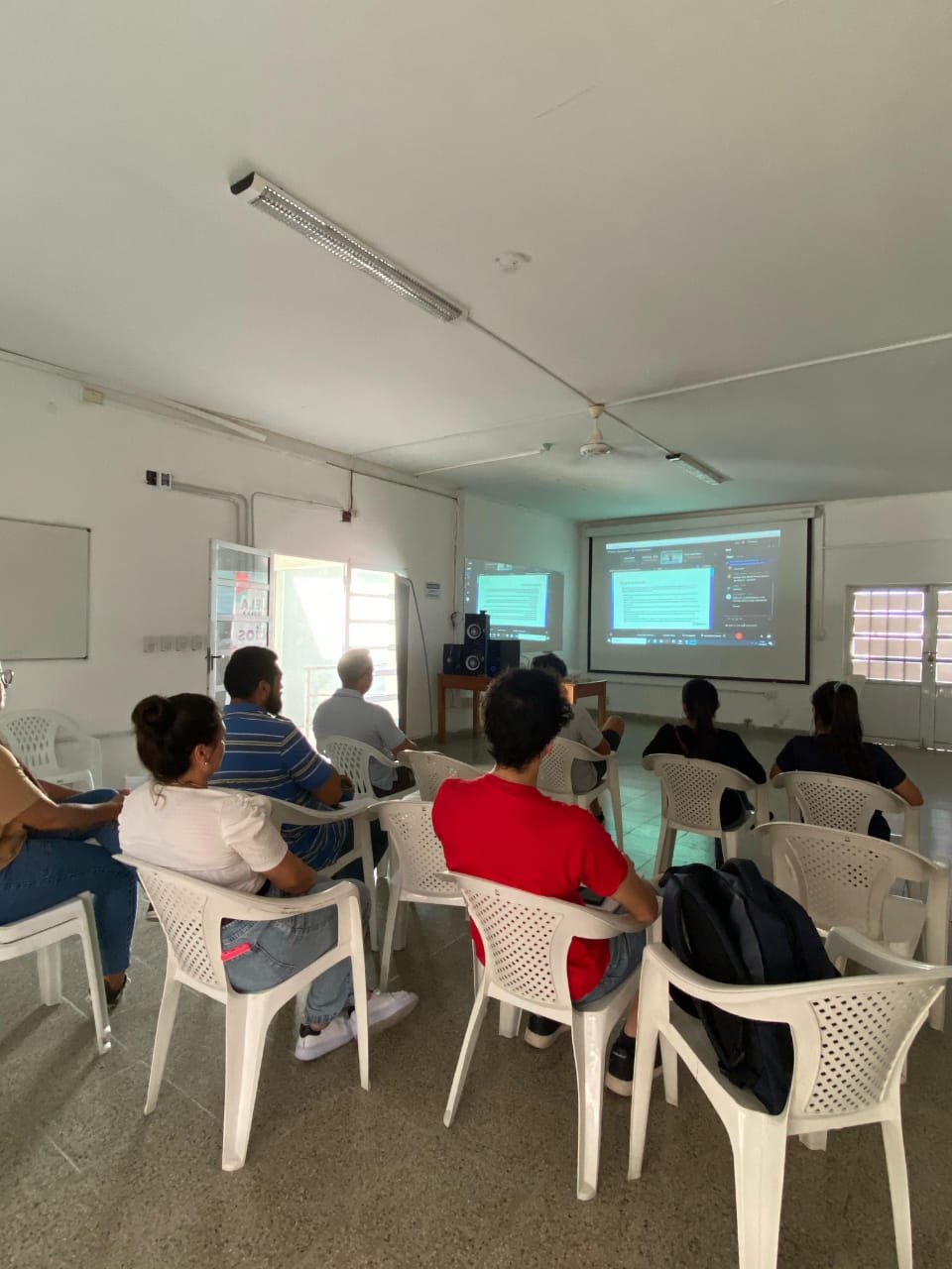 TALLER: DESCUBRIENDO EL POTENCIAL DE ChatGPT