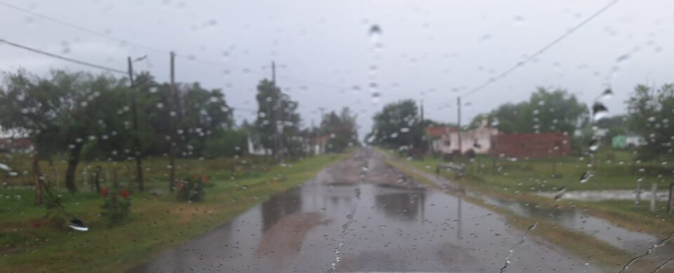 Situación crítica en San Gustavo por las intensas lluvias y desbordes