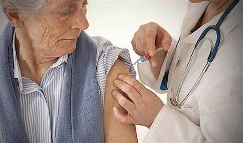 Comienza en Entre Ríos la vacunación antigripal para mayores de 65 y personas con factores de riesgo