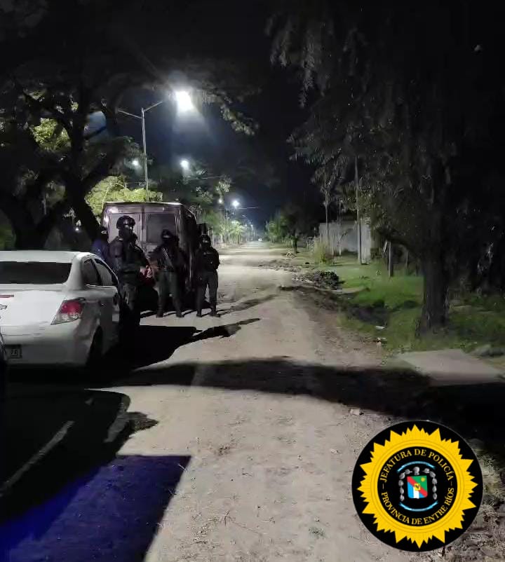 Impactante Operativo Antidrogas en Bovril: Detención, Dinero Millonario y Narcóticos Incautados