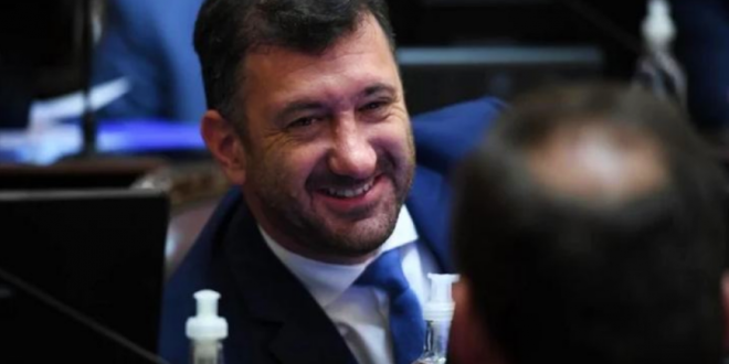 La defensa de Kueider apeló la decisión que mantiene la causa en la justicia provincial
