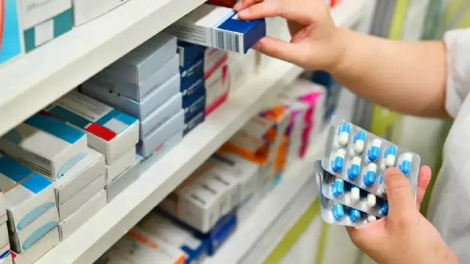 Importación fase II: desde Chipre llega otra tanda de medicamentos baratos