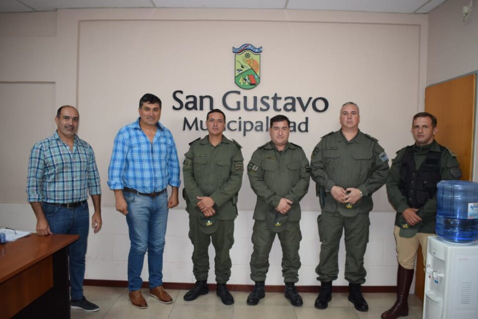 Roefuerzo de Seguridad en San Gustavo: Operativo Conjunto de Gendarmería Nacional y Municipi