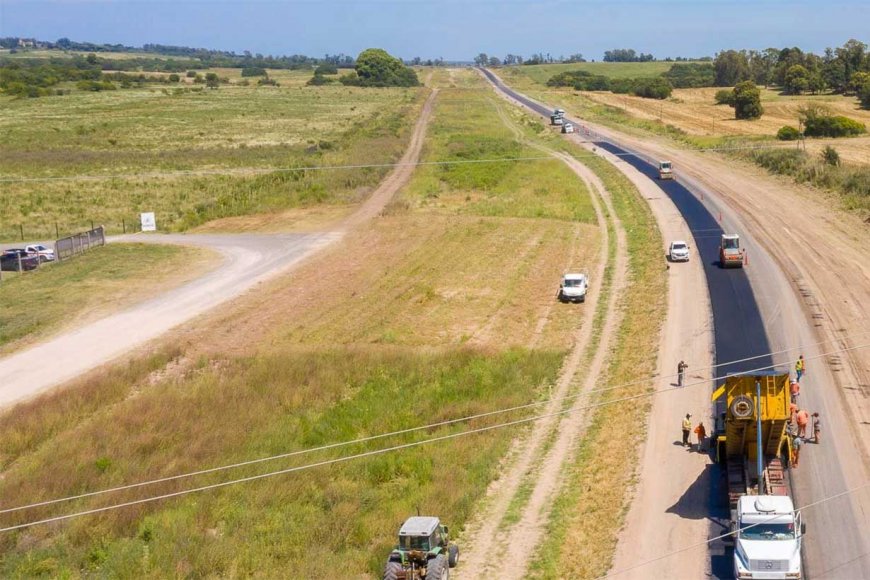 La UEP lanza licitación internacional para obras en rutas provinciales: impulso a la infraestructura vial en Entre Ríos