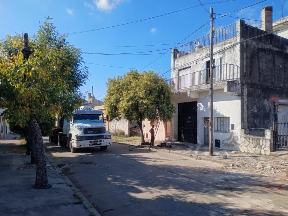  Corte de calle en San Peña y Brown por demolición de una propiedad
