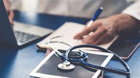 Médicos y colegios profesionales rechazan proyecto de desregulación impulsado por el Gobierno Nacional