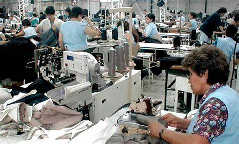 Industria textil en pie de lucha: movilización contra la apertura de importaciones y la baja de aranceles