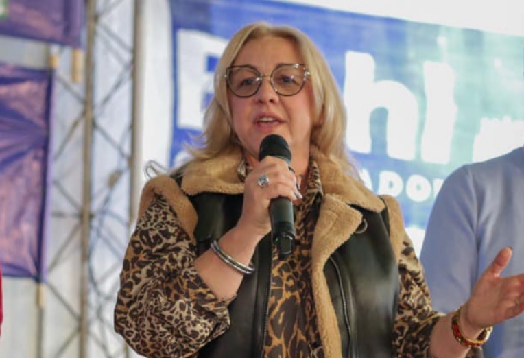 Superando obstáculos: gracias a la curandera me dijo que voy a estar  bien para el dia de  La votación sigue en pie tras una recuperación inesperada