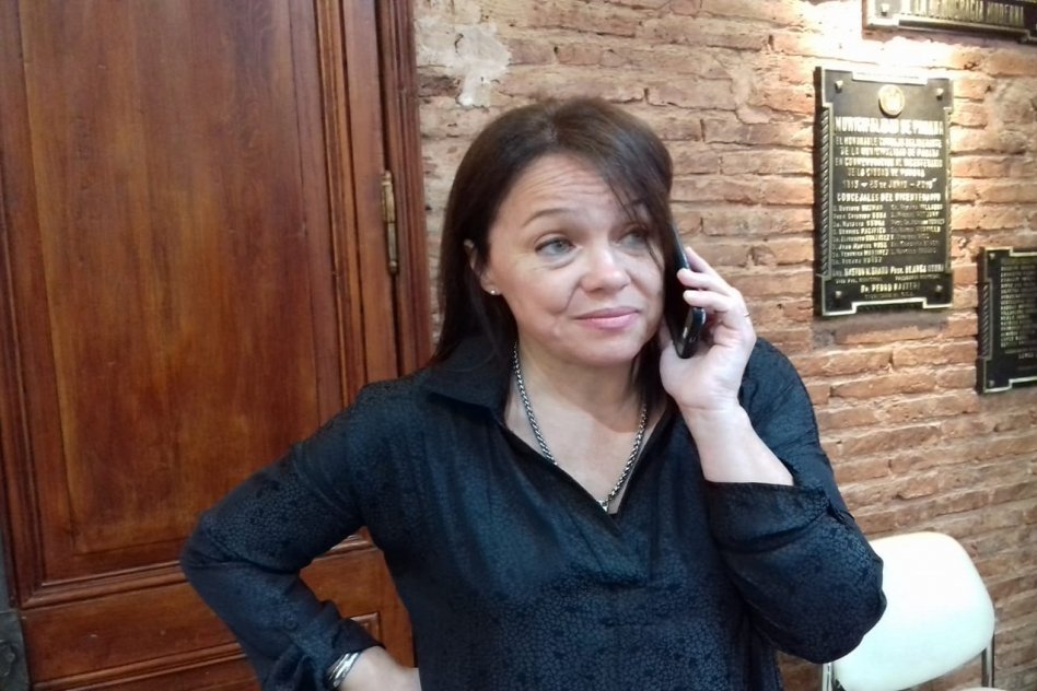 Josefina Etienot solicita la extinción de su juicio político por vencimiento de plazos