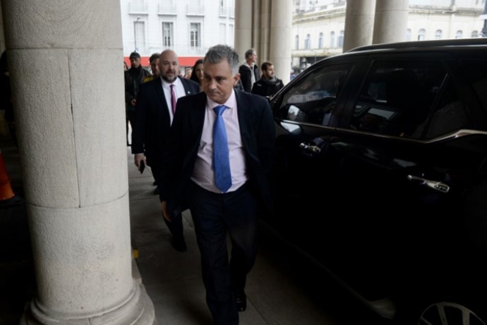 «Escándalo en el PAMI: exfuncionaria denuncia coimas y retornos millonarios»