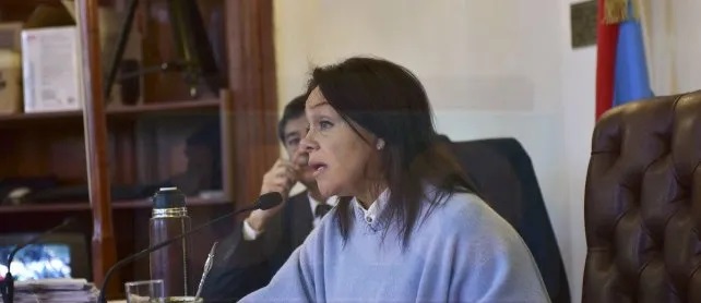 Comenzó el enjuiciamiento a la jueza Josefina Etienot