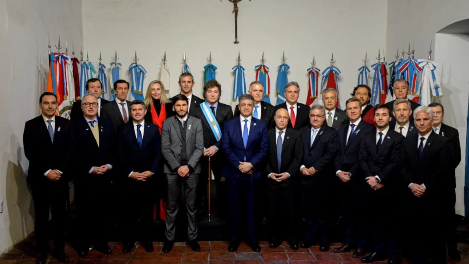  Cumbre de gobernadores en Entre Ríos: críticas a Milei y reclamos por el federalismo