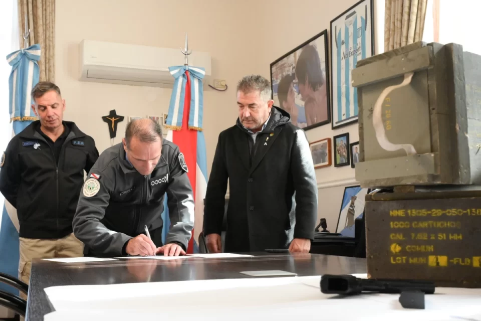 El Gobierno refuerza la seguridad en Entre Ríos con la entrega de 195 armas a la Policía