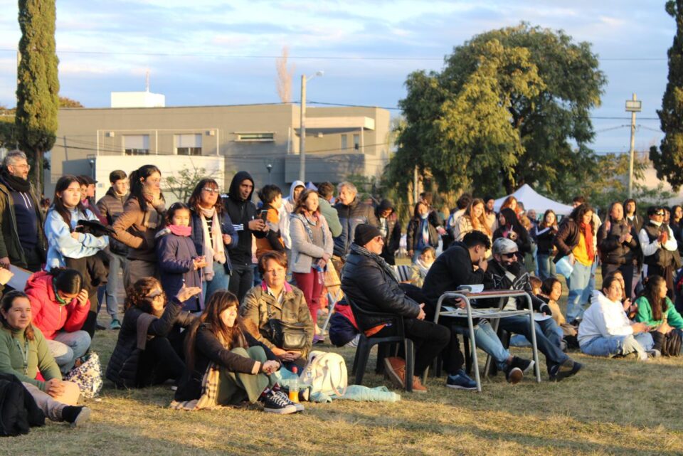 Se llevo adelante  la feria  patria  y pre – selección  de bandas locales