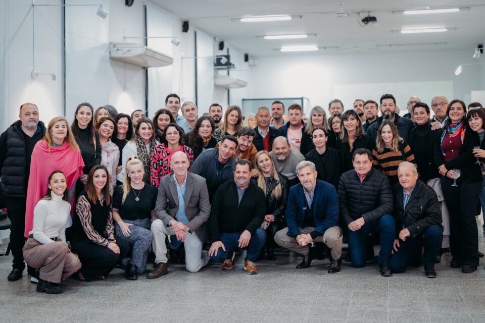 Frigerio saludó y homenajeó a periodistas en su día