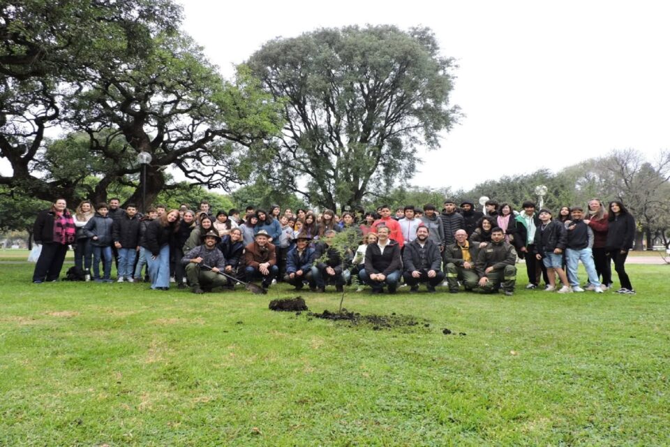 Se realizó una jornada de concientización por el Día Mundial del Ambiente en Cerrito