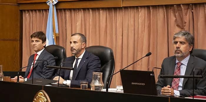 Gorini se queda: el juez que debe decidir sobre CFK suspendió su licencia en una semana clave