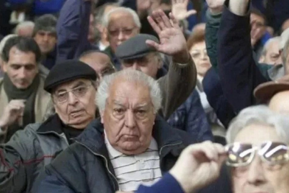 Nuevo bono para jubilados y suba en asignaciones: quiénes quedan afuera del beneficio en julio