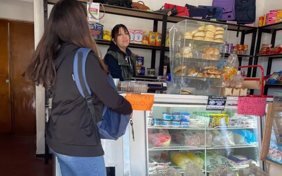 De banca a góndola: Janina Ortiz y el kiosco de la Cuarta Sección