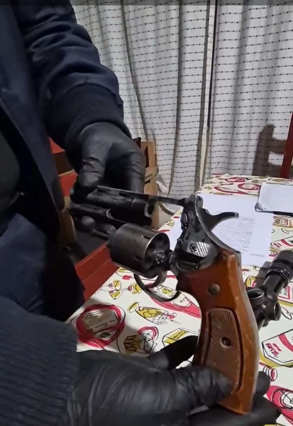 Armas, redes sociales y crueldad: el Conejo Burna vuelve a caer
