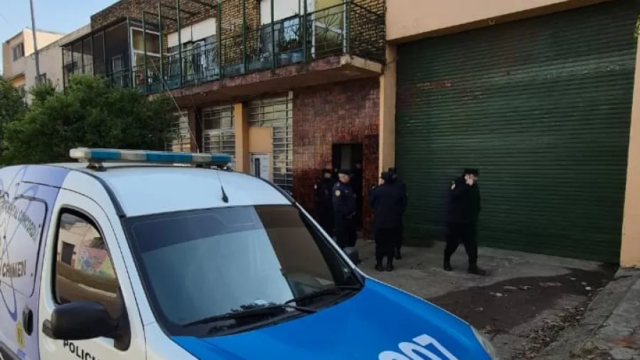 “El valijero de los comedores: cuando el hambre se convierte en negocio”