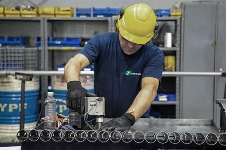 La UIA advierte por la caída de la actividad, el encarecimiento del crédito y la pérdida de empleo industrial