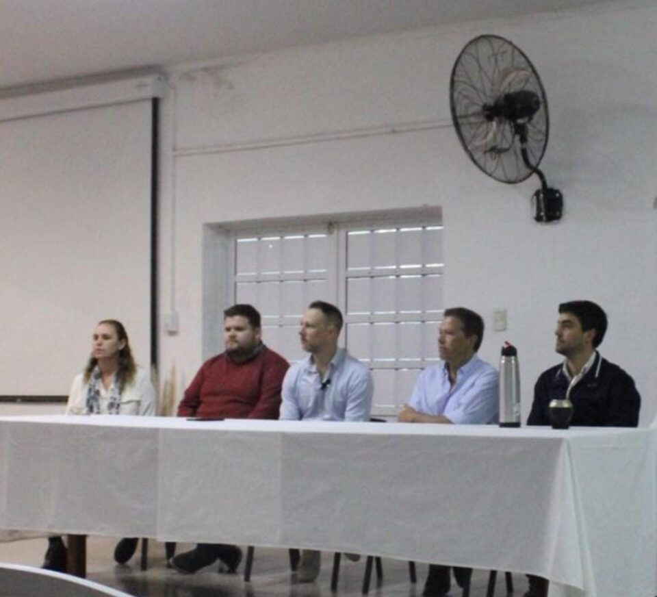 “Desaparecidos en acción”: el diputado Sarubi y el coordinador Pedro Ojeda se esfumaron justo cuando había que dar explicaciones