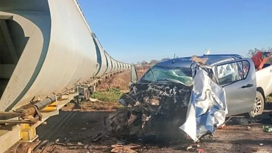 Tragedia en Entre Ríos: tres amigos murieron al chocar su camioneta contra un tren de carga