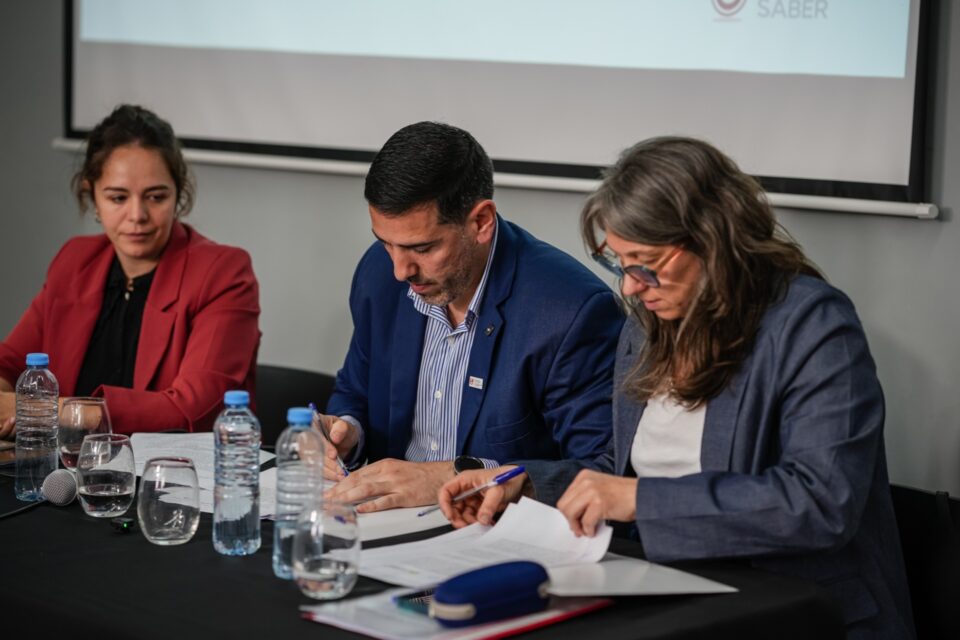 El gobierno y la Uader presentaron un espacio de formación profesional en cooperativismo