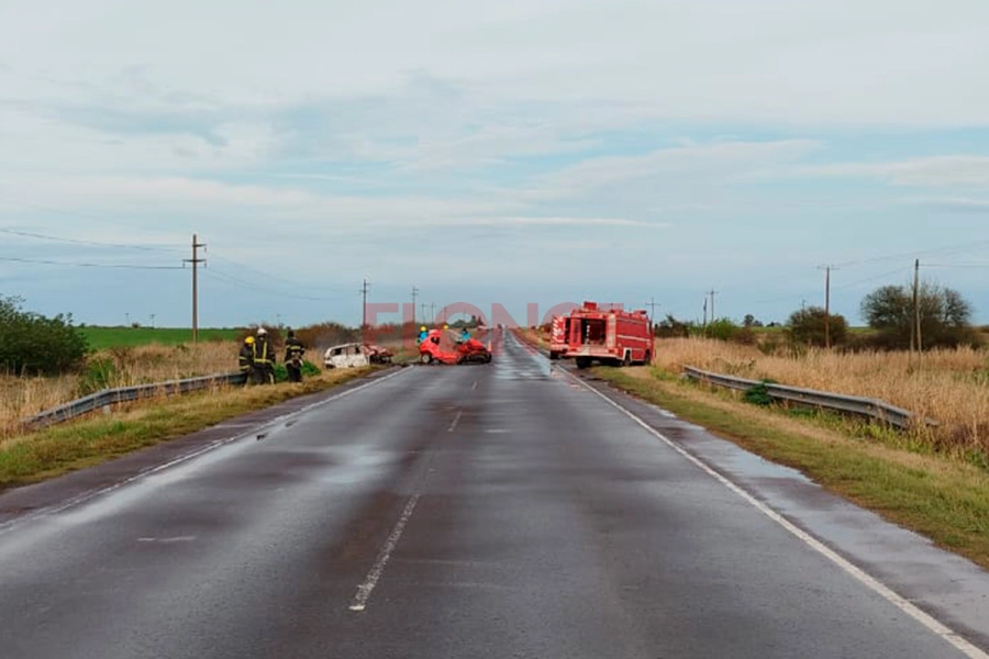 Tragedia en Ruta Provincial 16: un fallecido y cinco heridos tras choque frontal cerca de Larroque