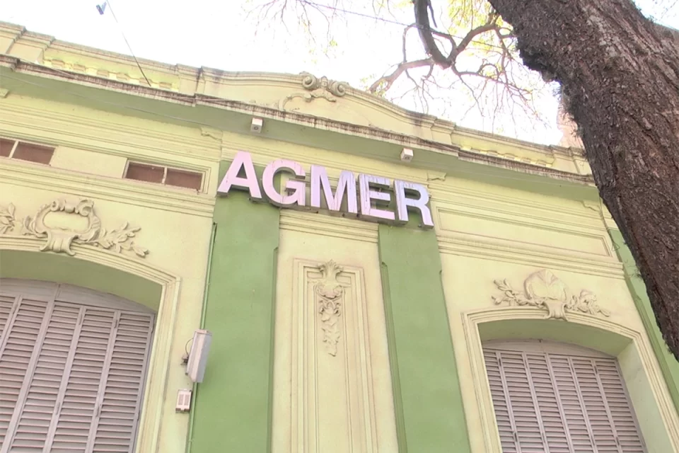 AGMER elige nuevas autoridades: más de 20.000 docentes participan en toda la provincia