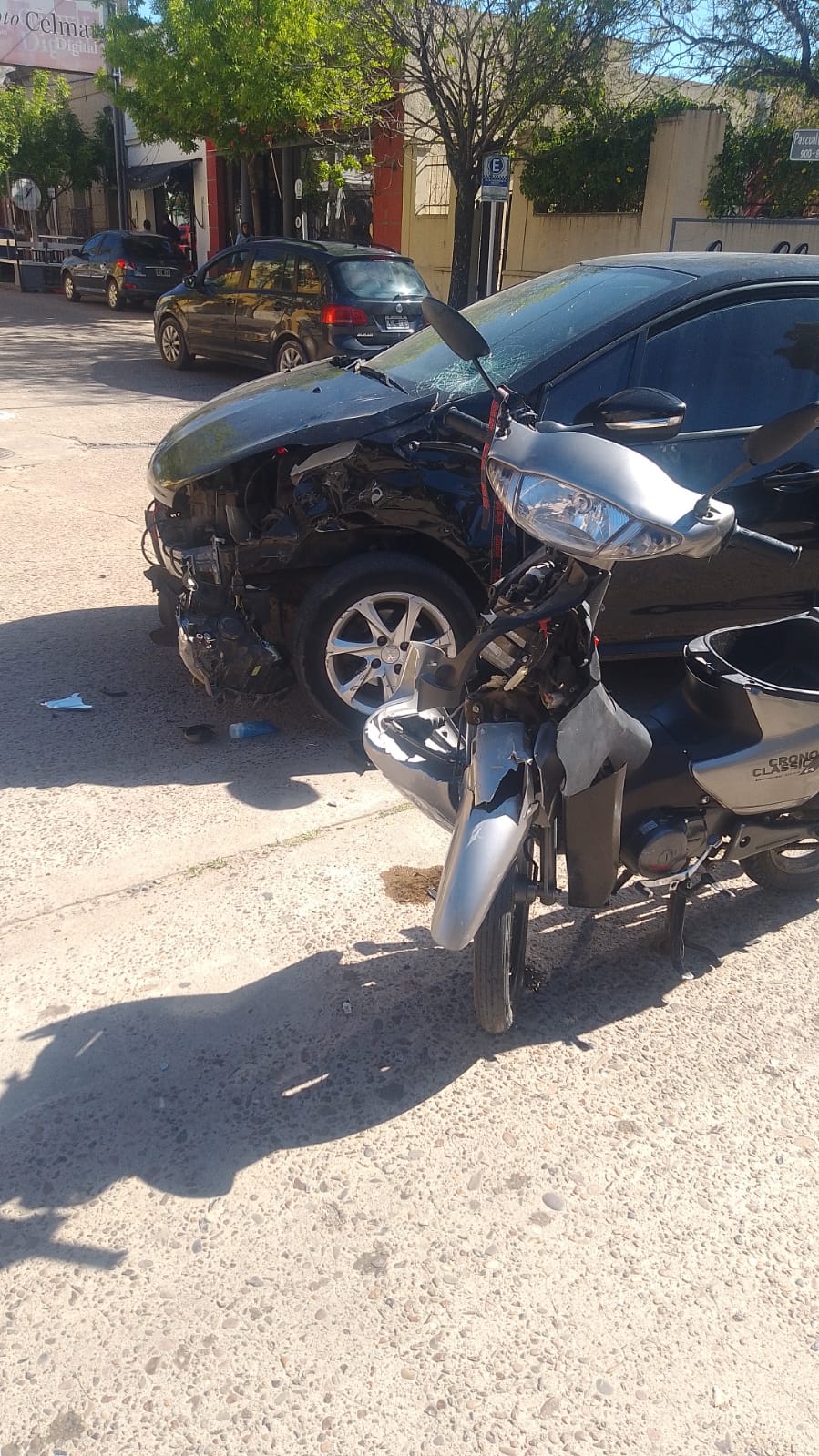Accidente en Echagüe e Italia: dos menores hospitalizados tras choque entre moto y auto