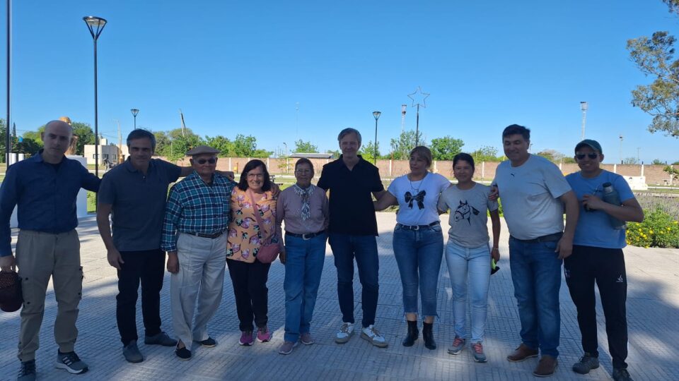 Adán Bahl y Guillermo Michel recorrieron San Gustavo: emoción, caminata y vecinos que reciben con el corazón