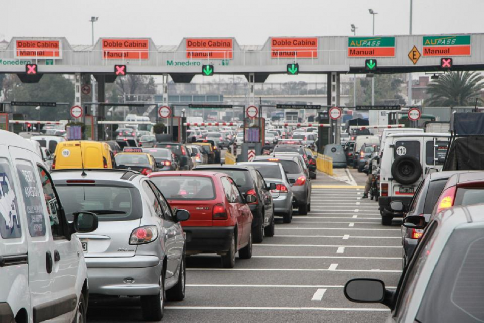 El Gobierno argentino aplazó la implementación de peajes automatizados en rutas nacionales hasta el 31 de diciembre de 2026.