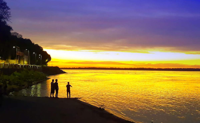 Domingo de primavera entrerriana El Servicio Meteorológico Nacional anuncia para hoy un cielo despejado y temperaturas máximas de 26°C, un clima ideal para disfrutar actividades al aire libre en gran parte de Entre Ríos.
