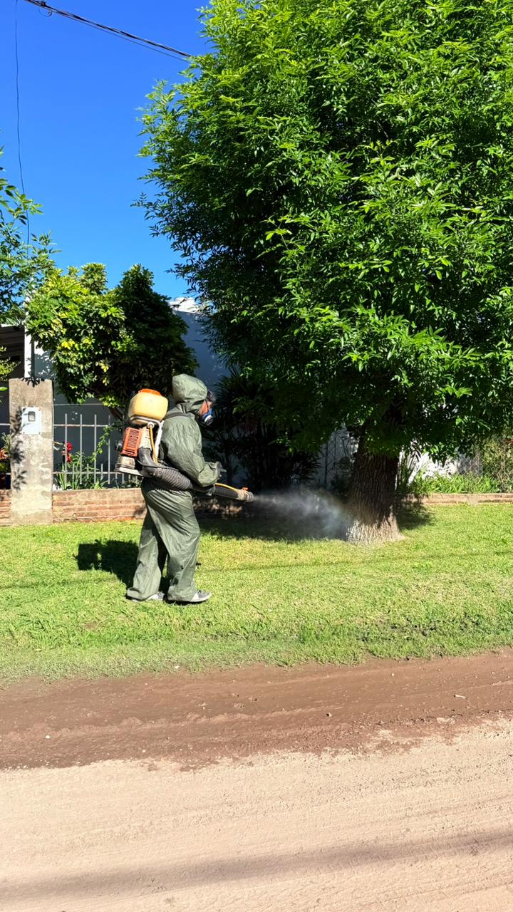 BLOQUEO POR CASO POSITIVO DE DENGUE EN BARRIO FÁTIMA