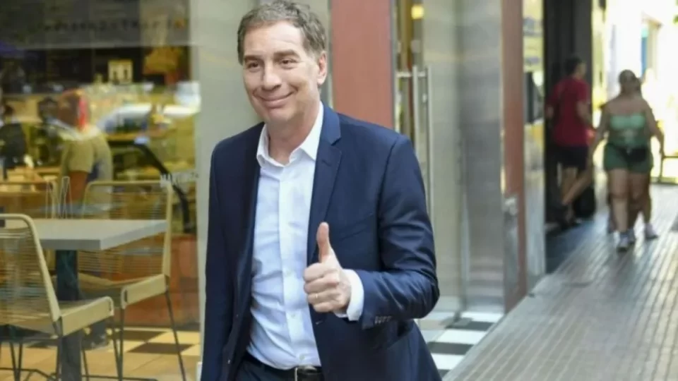 Diego Santilli asumirá como ministro del Interior este martes 11 de noviembre a las 15 hs en Casa Rosada, y ya comenzó a coordinar reuniones con gobernadores para delinear su agenda federal.