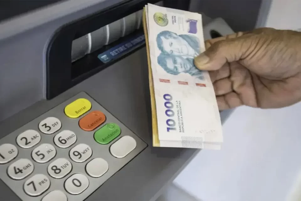 Esta semana se paga el aguinaldo a empleados municipales de Paraná y de la administración provincial