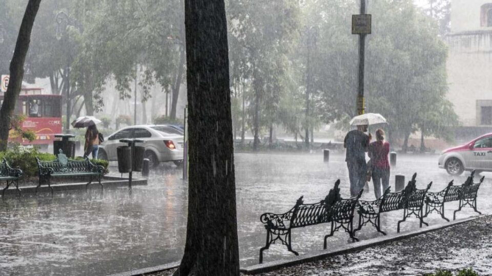 Alerta amarilla por lluvias y tormentas en 10 departamentos de Entre Ríos