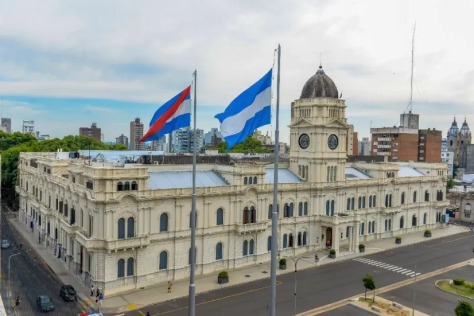 El Gobierno de Entre Ríos aclaró que el 94% de los contratos temporales fueron renovados