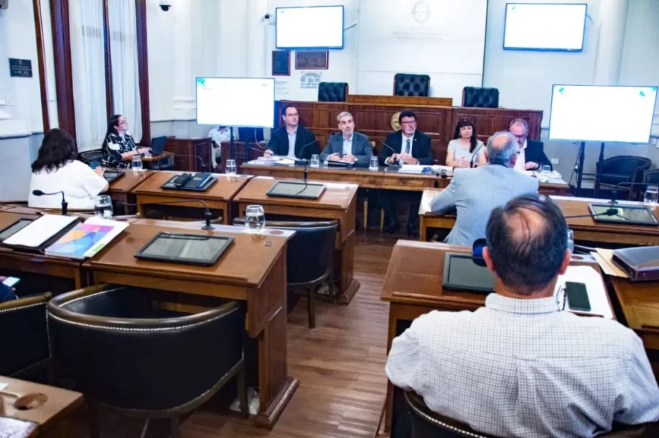 Presupuesto 2026: Senadores escucharon a Boleas, Blanzaco y Berisso  