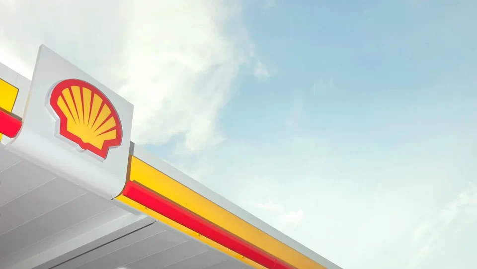 El nuevo aumento de Shell en los combustibles, la nafta premium que supera los .000 por litro y la escalada constante de precios que golpea al bolsillo de los argentinos en un contexto de inflación persistente y ajustes impositivos