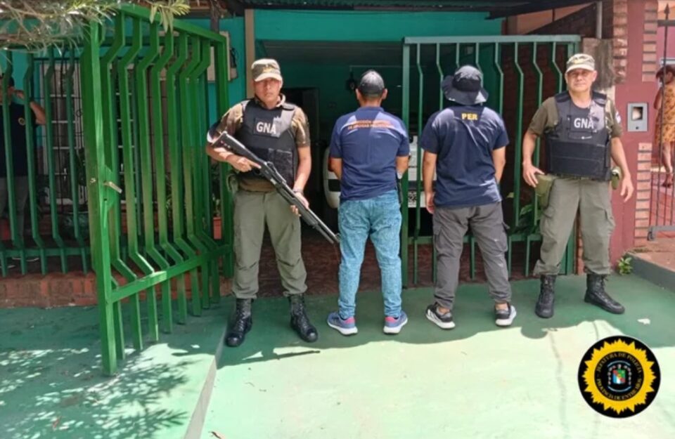 una mujer  trasladaba  14  kilos de  cocaina