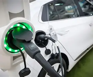 Autos eléctricos e híbridos, el futuro que ya llegó a la Argentina