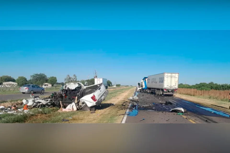 Tragedia en Ruta 18: tres muertos tras un choque frontal cerca de Las Tunas