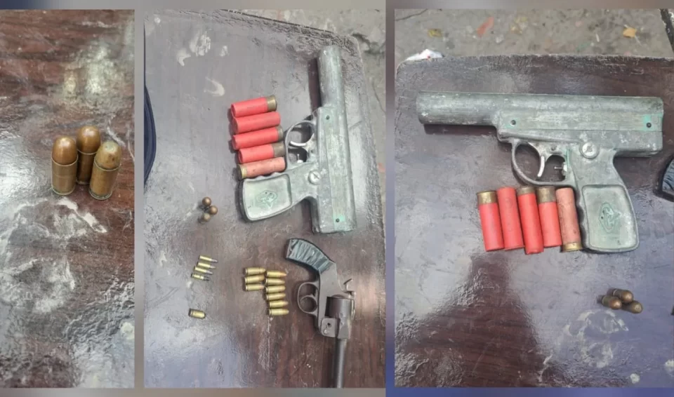 Secuestran armas y drogas tras allanamientos por amenazas en Paraná