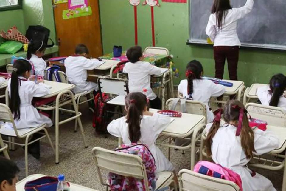 Paritaria docente: entre la urgencia salarial y el desafío institucional