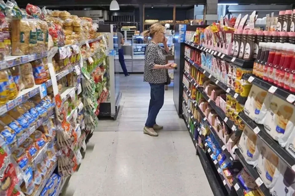 En un año se perdieron 868 puestos de trabajo en Paraná y alertan por la crisis en pymes