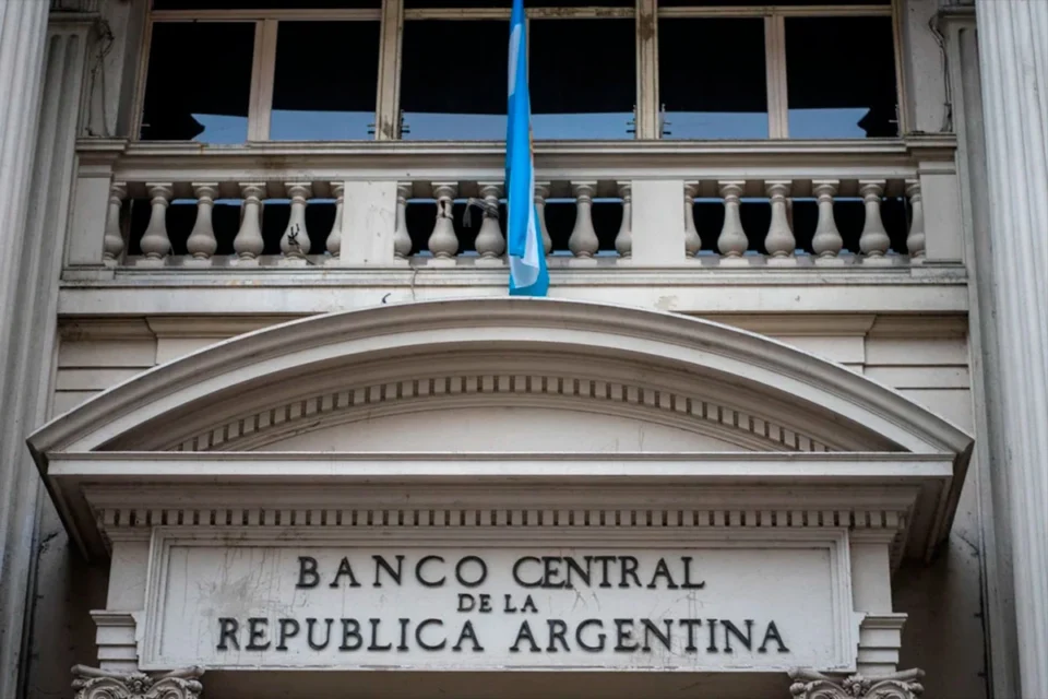 “El cierre de las tesorerías: menos billetes, más incertidumbre”